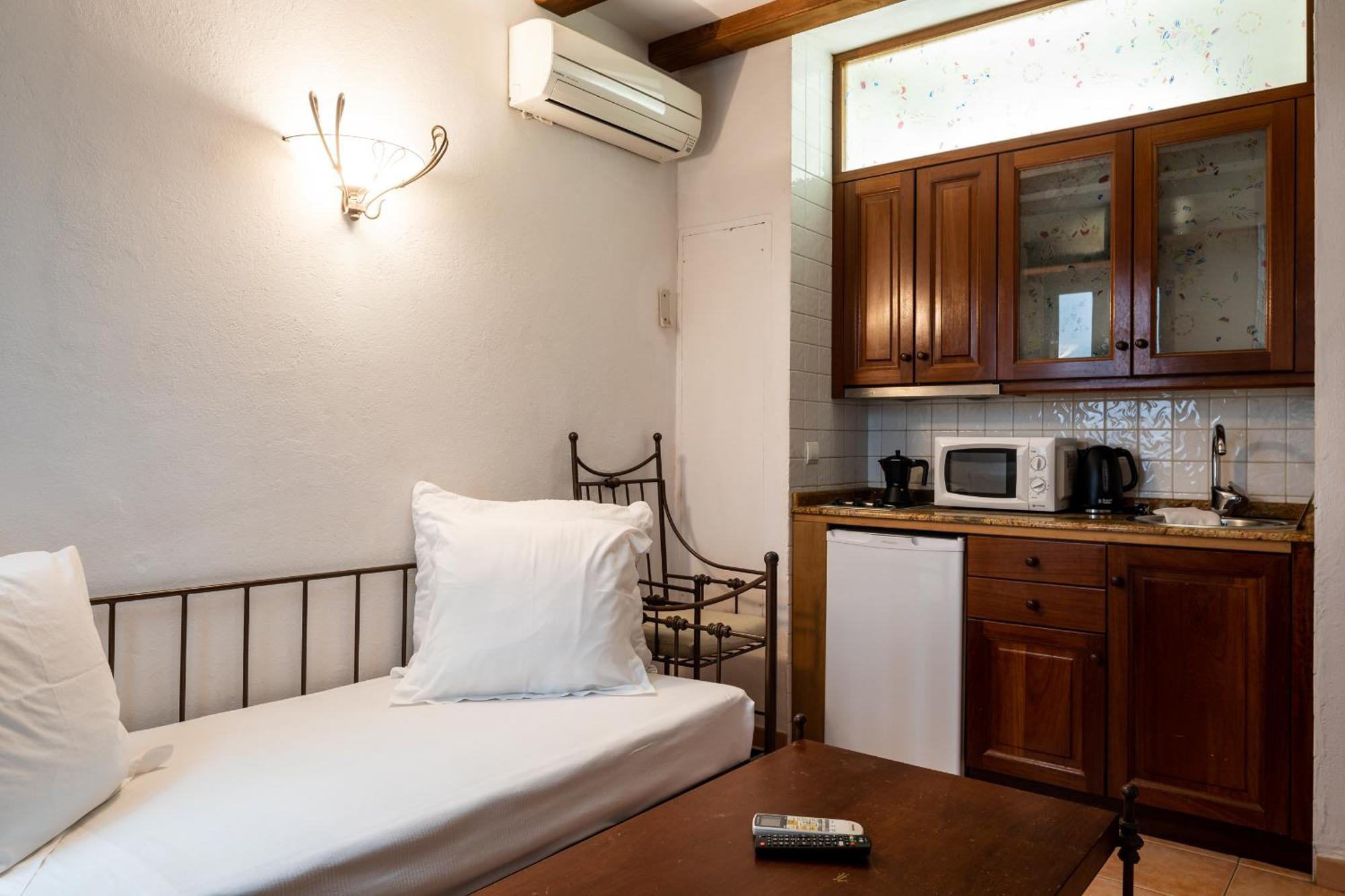 Apartamentos Mariano Ibiza Exterior foto